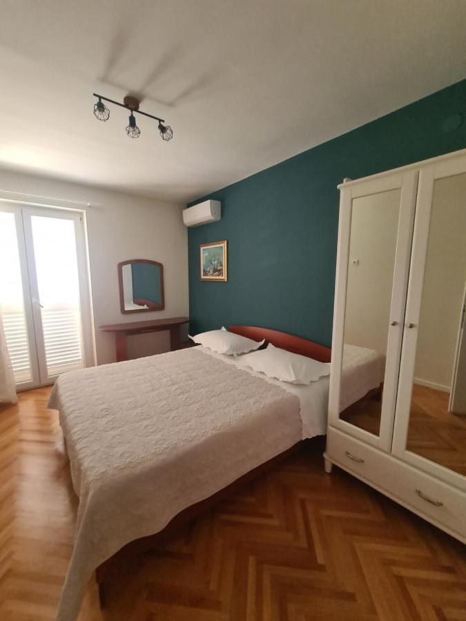 Apartment Nena & Petar Makarska Exterior foto