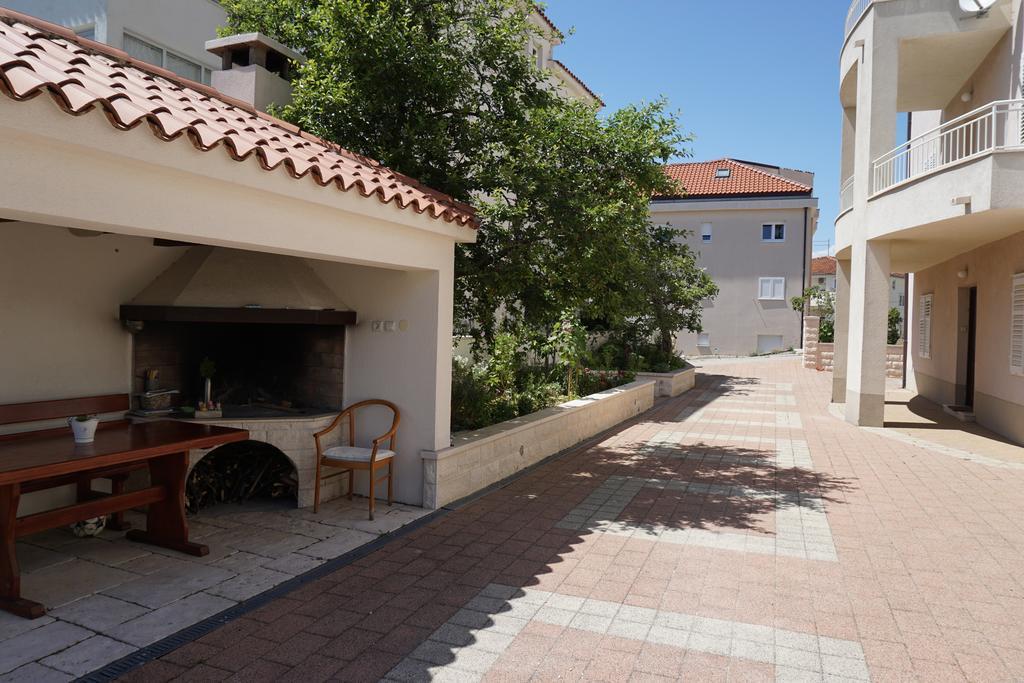 Apartment Nena & Petar Makarska Exterior foto