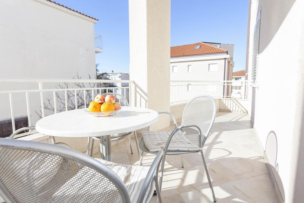 Apartment Nena & Petar Makarska Exterior foto